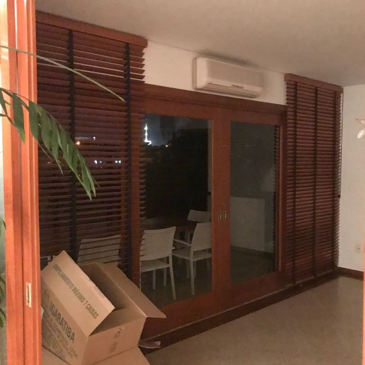 Persiana de horizontal de madeira Amorim