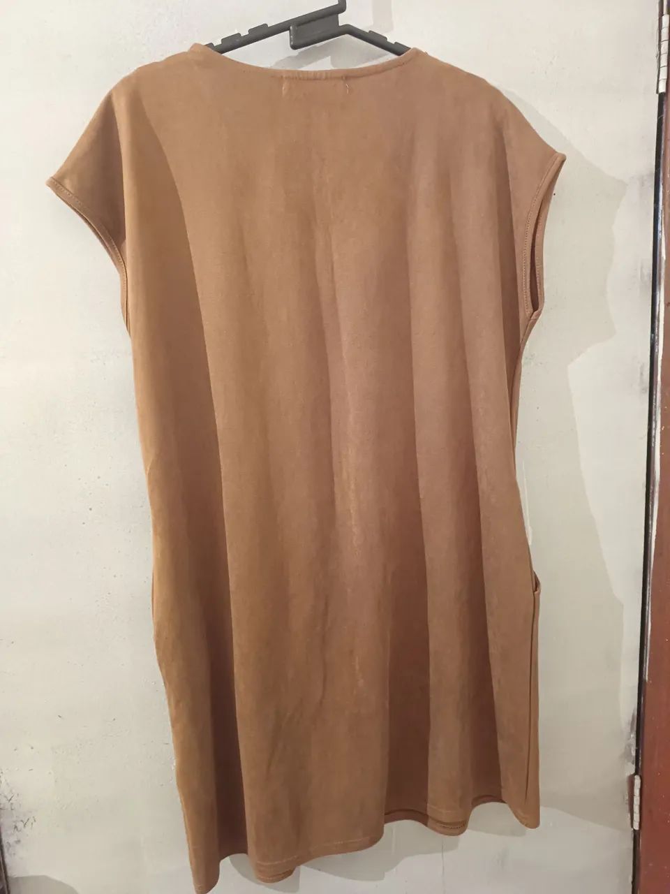 Vestido Acrobatic marrom com detalhes - Foto 3
