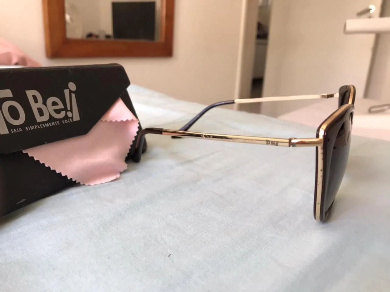 Óculos de sol modernos com design elegante - Foto 2