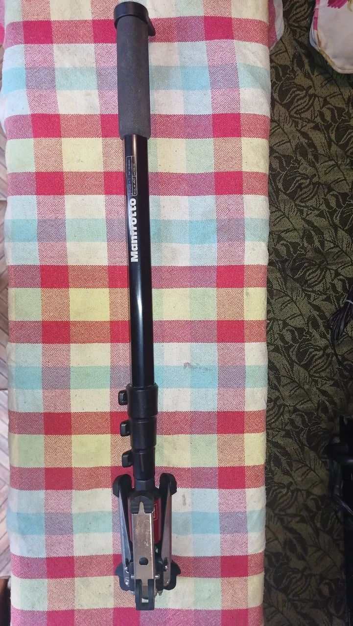 Tripé para Câmera Manfrotto 500B-1