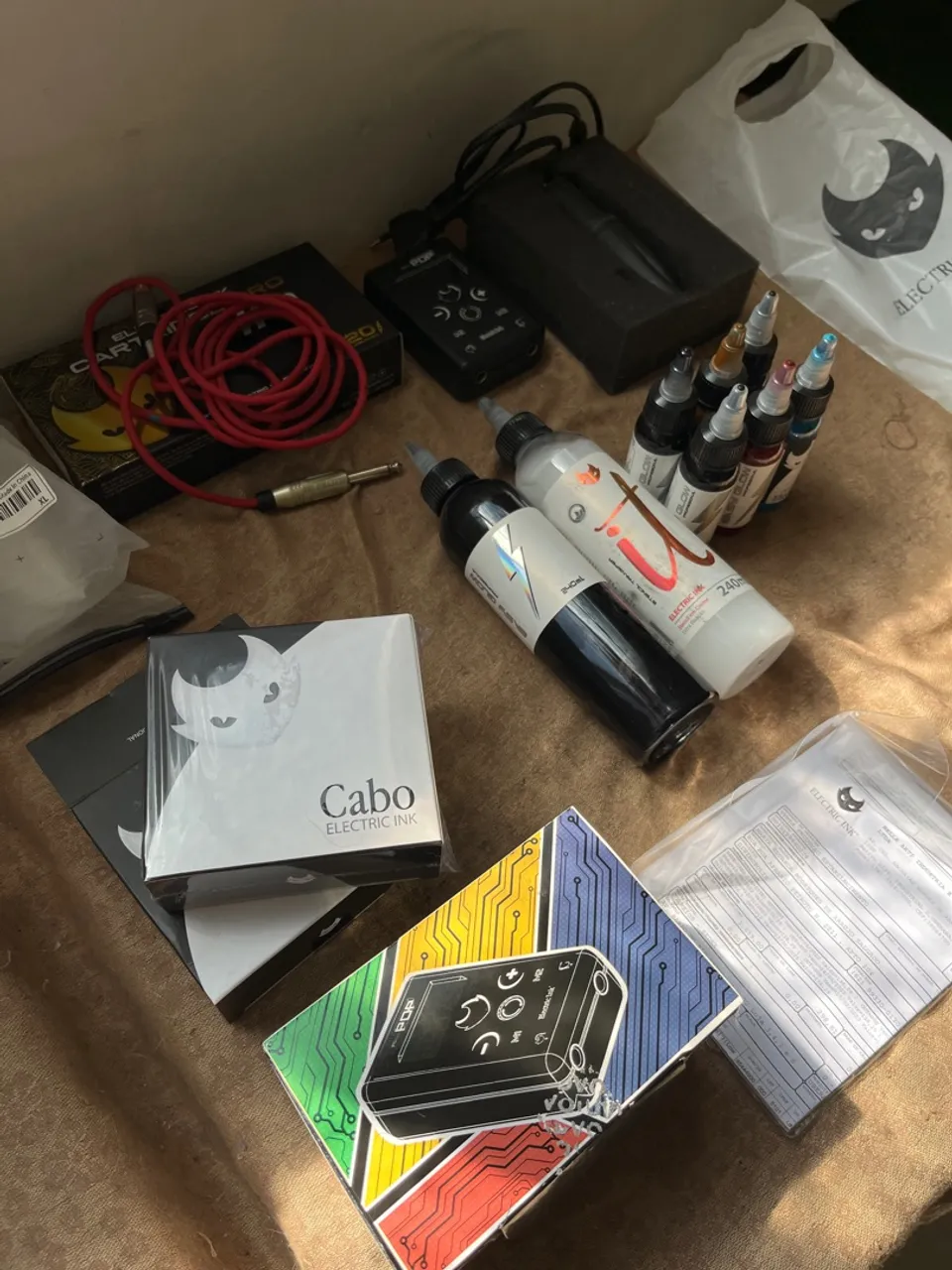 Kit de Tatuagem Completo - Electric Ink