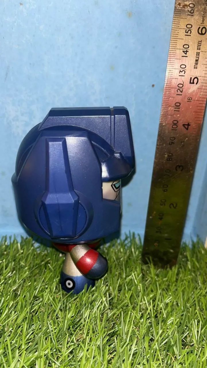 Boneco Transformers Mighty Muggs Optimus Prime Hasbro - Foto 2