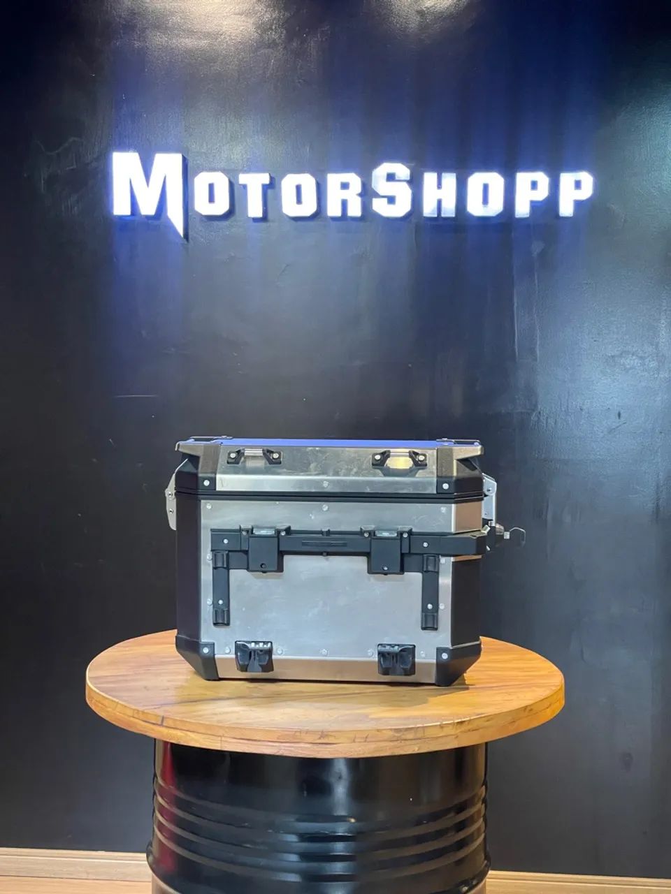 Bau lateral para moto Givi 37l par