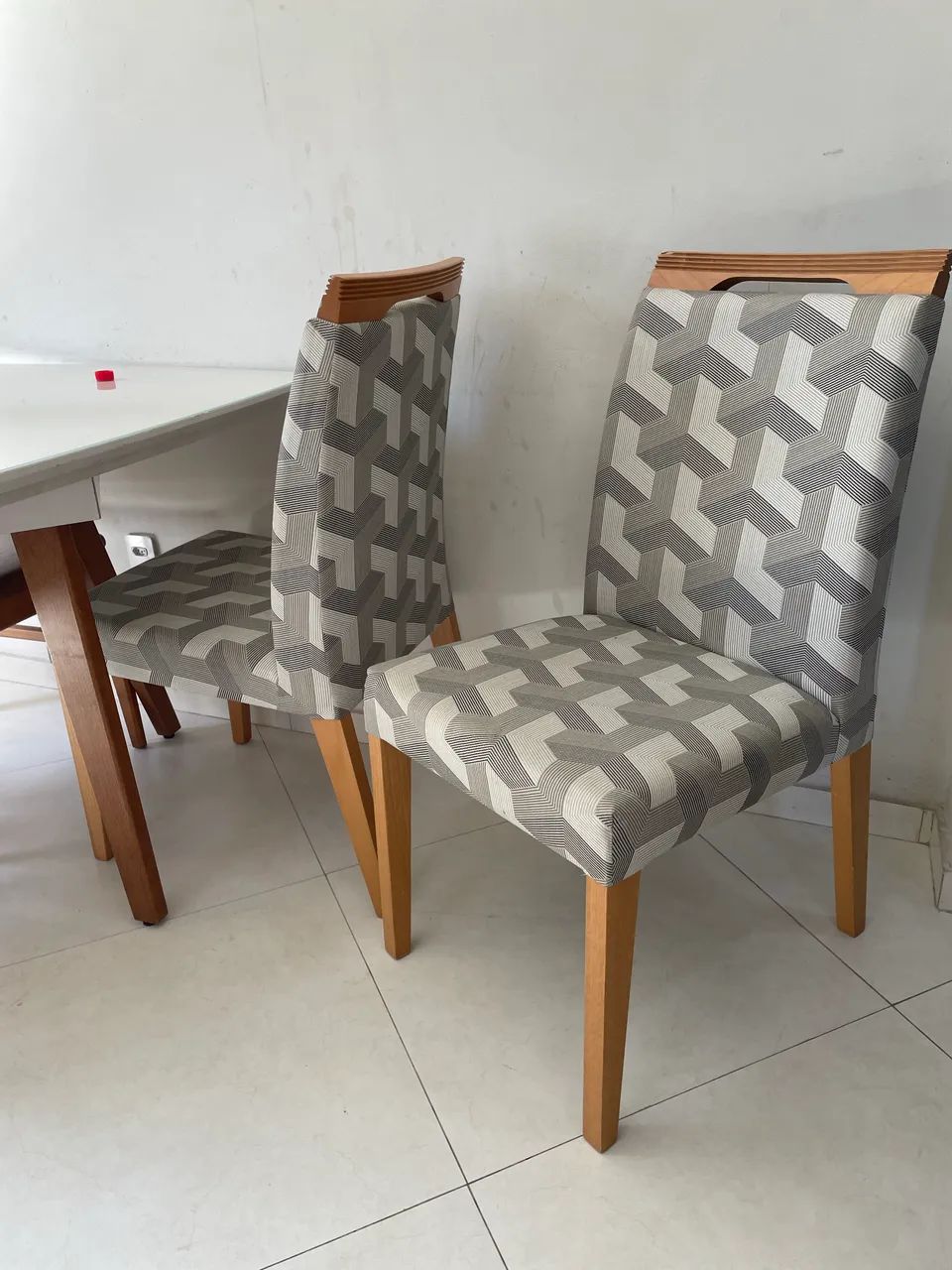 2 cadeiras pra sala de jantar  - Foto 5