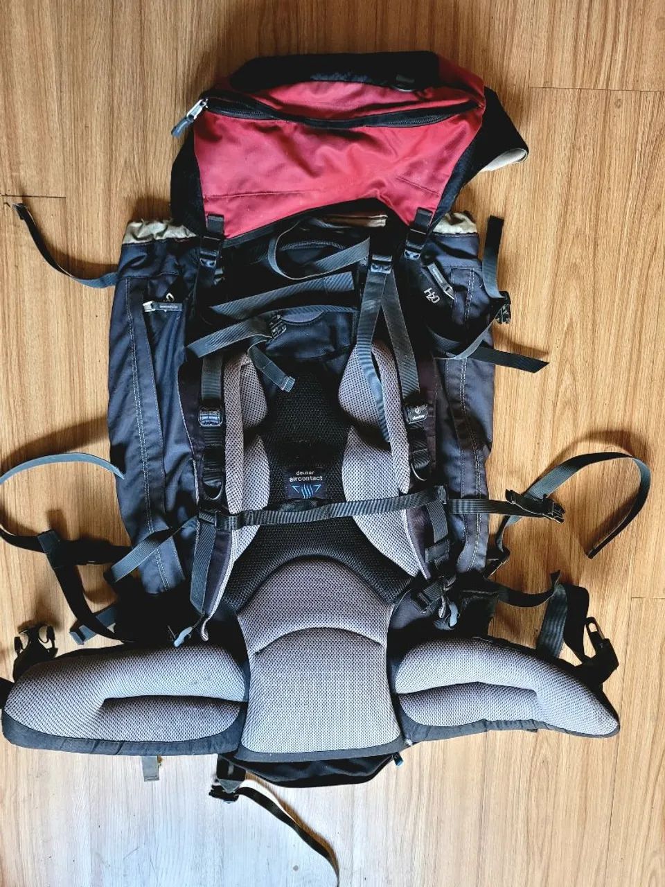 Mochila Deuter 70+15 Aircontact Pro - Foto 2