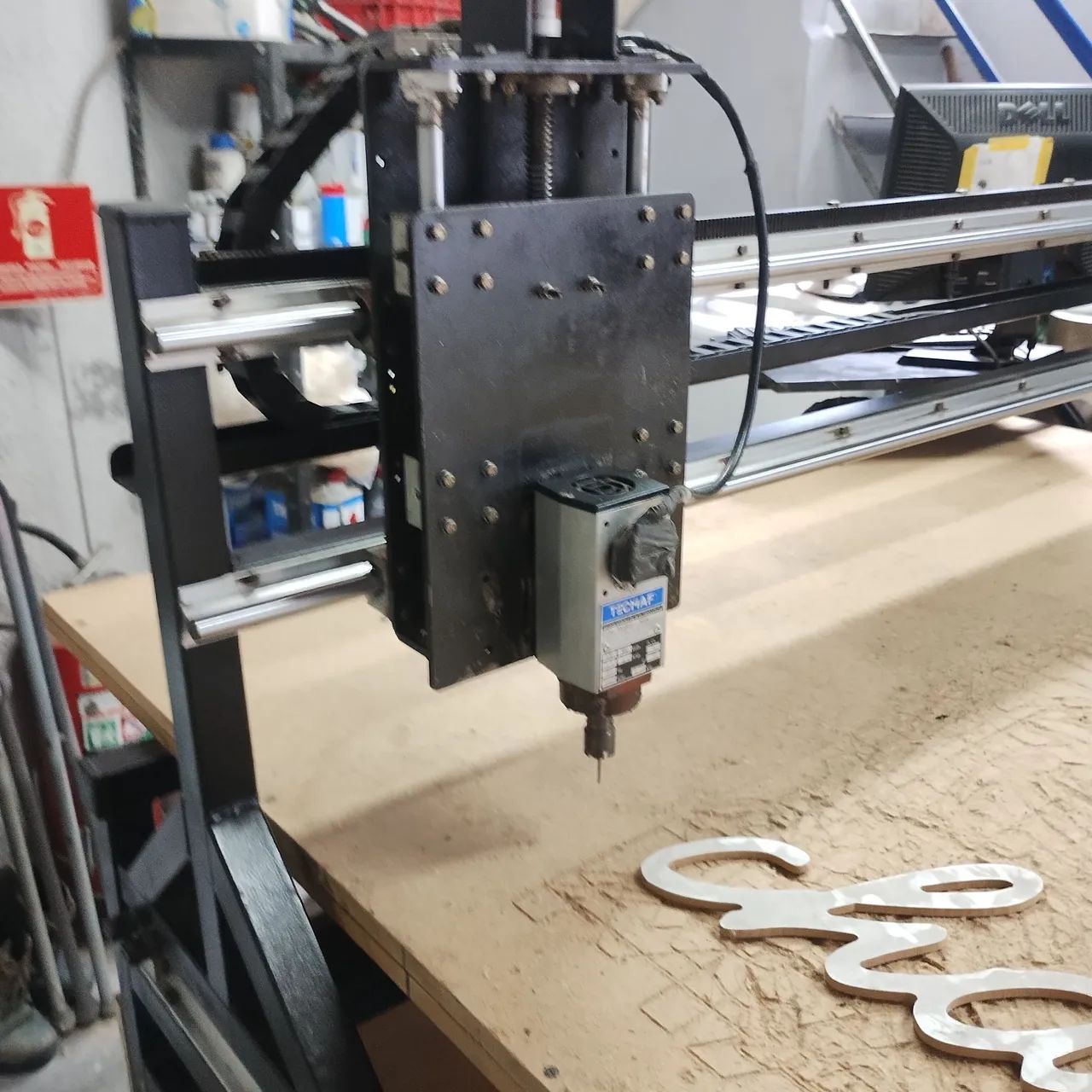 Máquina CNC para produção industrial - Foto 4