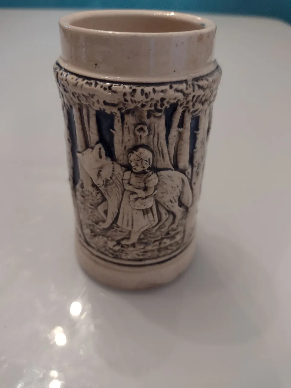 Caneca Decorativa com Cena Florestal
