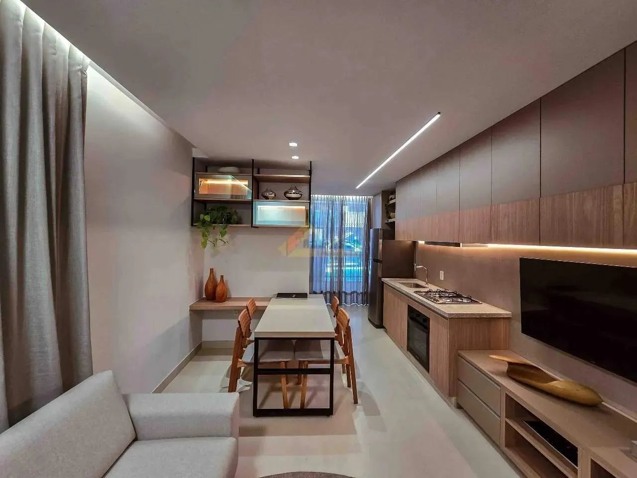 Apartamento à venda, 1 quarto, 1 suíte, Centro - Divinópolis/MG