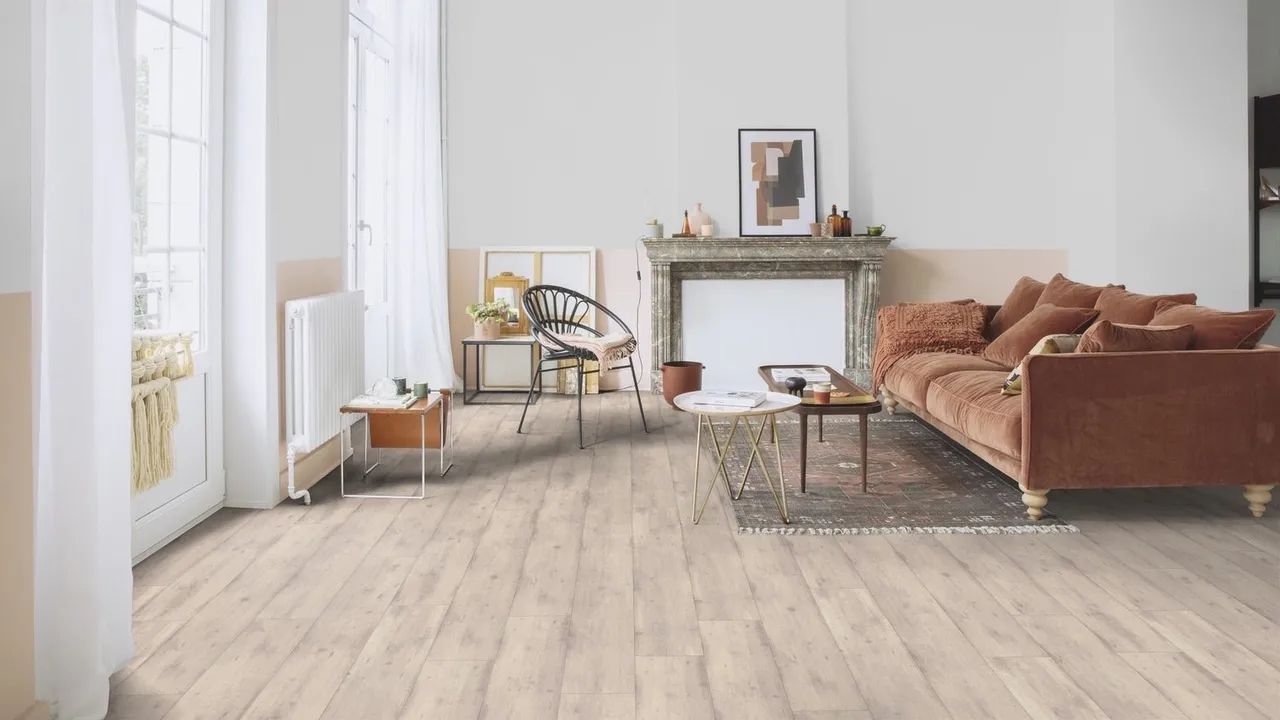 Piso laminado RESISTENTE À ÁGUA - 25 anos de garantia