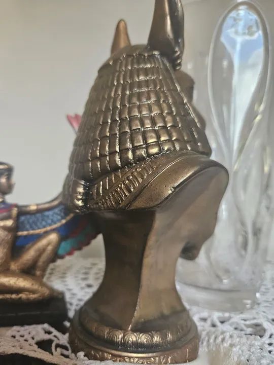 Anuais, guardião dos mortos  - Foto 3