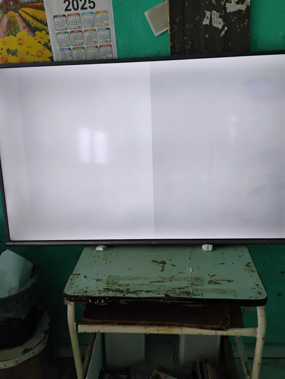 Televisão 50 POLEGADAS PARADA não aparece imagem