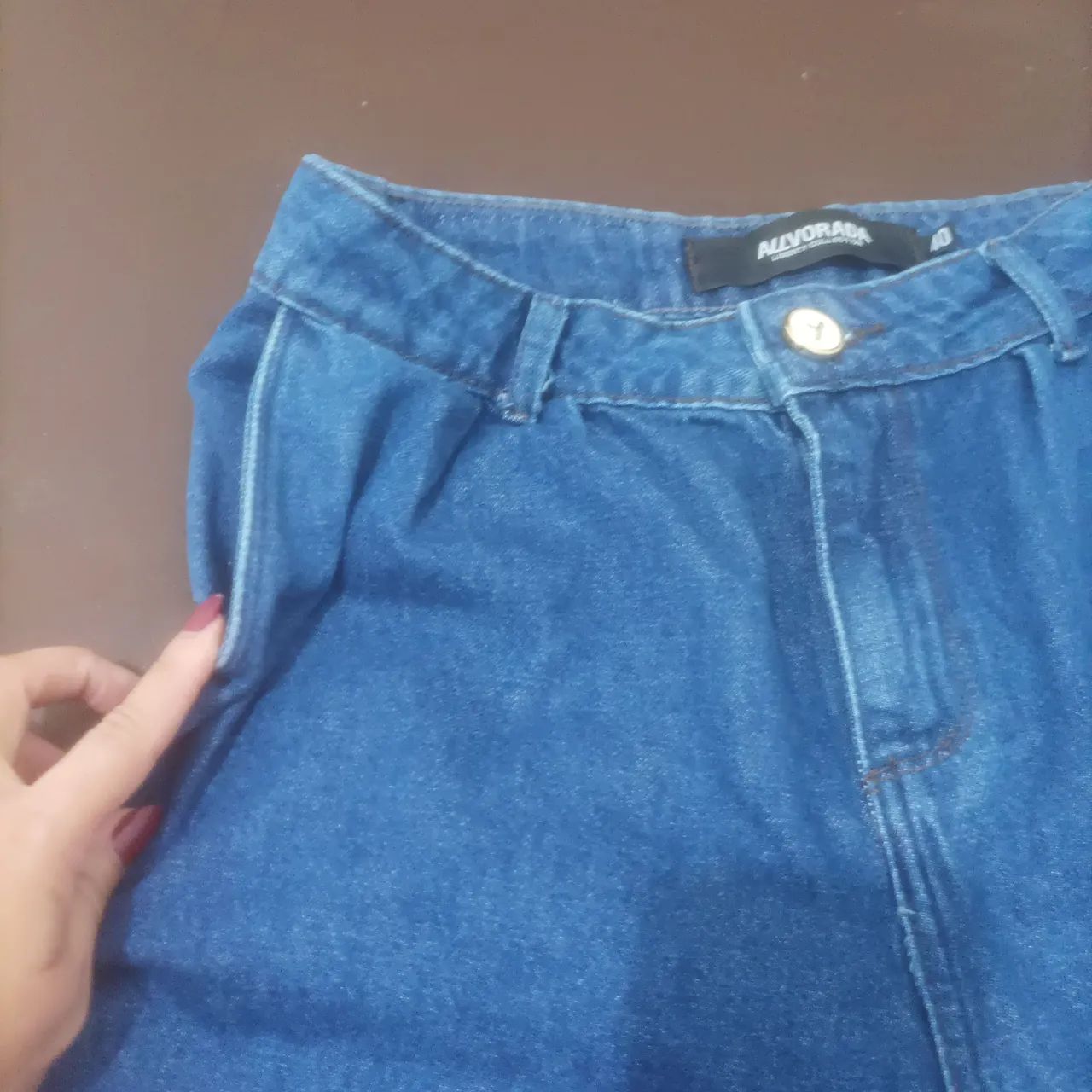 Calça Jeans Azul com Detalhes - Foto 3