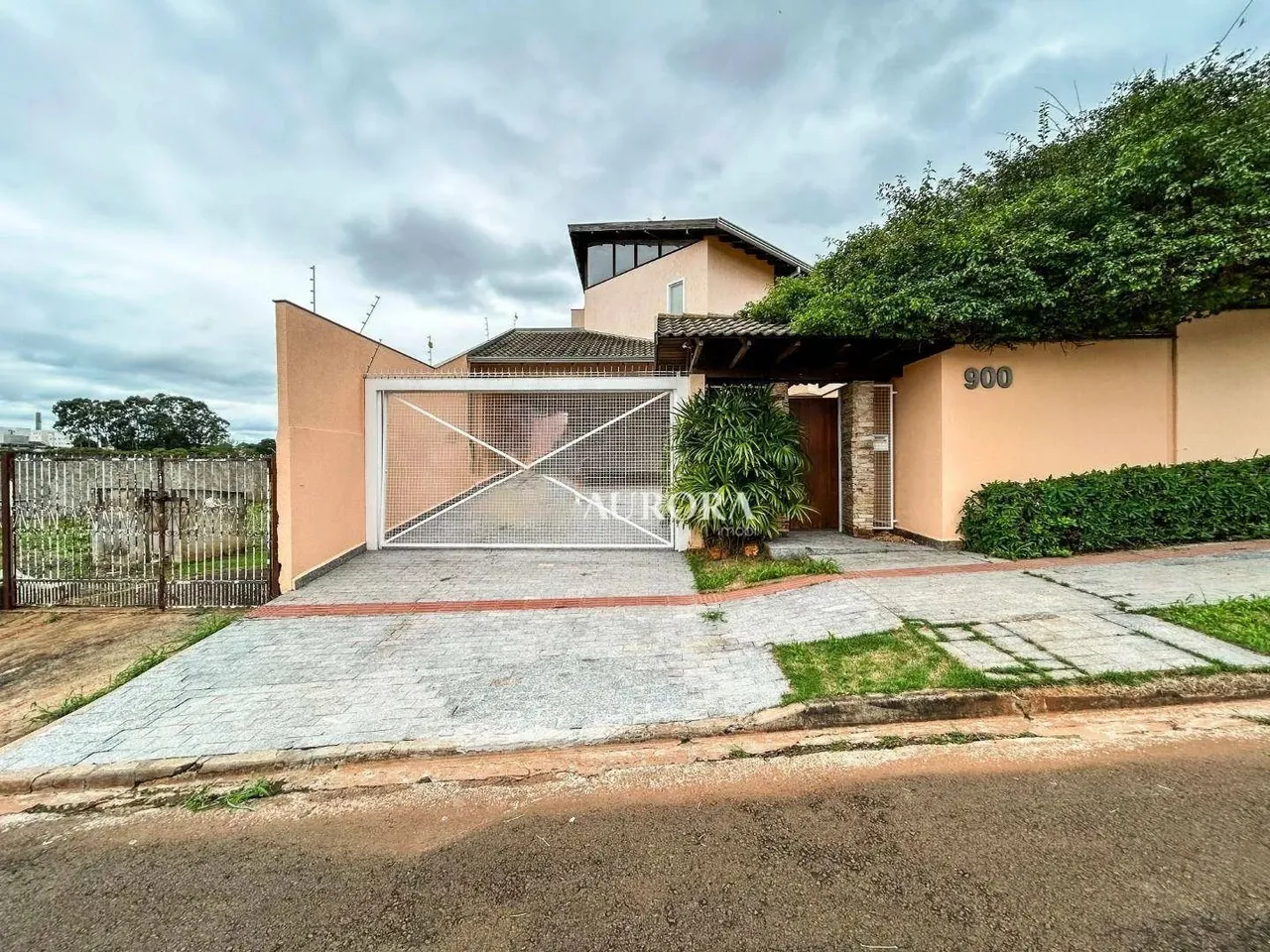 Casa com 3 dormitórios, 330 m² - venda por R$ 1.350.000,00 ou aluguel por R$ 12.000,00/mês