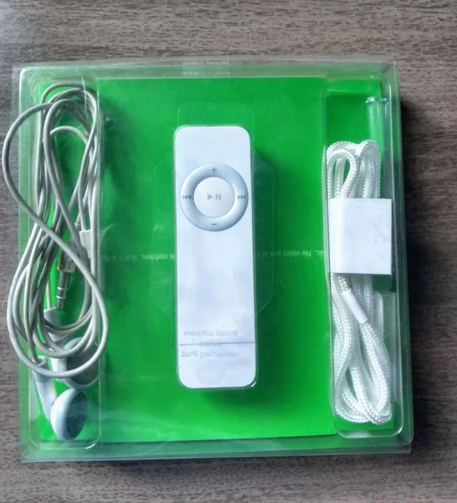 iPod Shuffle 1ª Geração - Apple