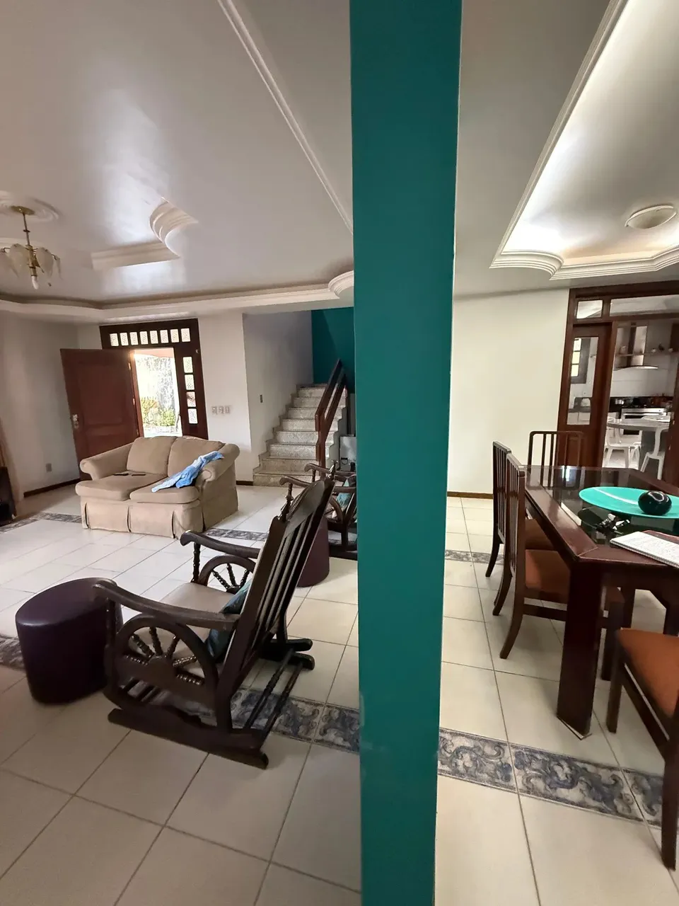 Alugo Casa Ampla 300m² 04 quartos no Parque Athenas - São Luís - MA