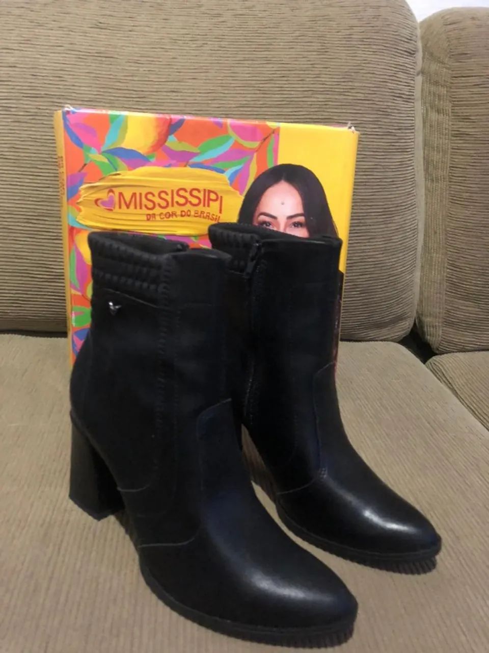 Bota em couro - Foto 5