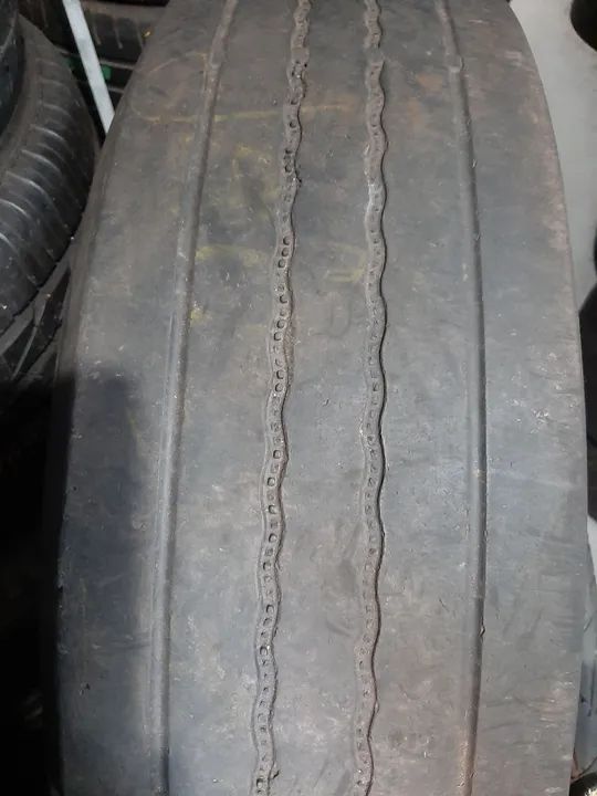 1 Pneu 295x80x22.5,uz, p Caminhão 