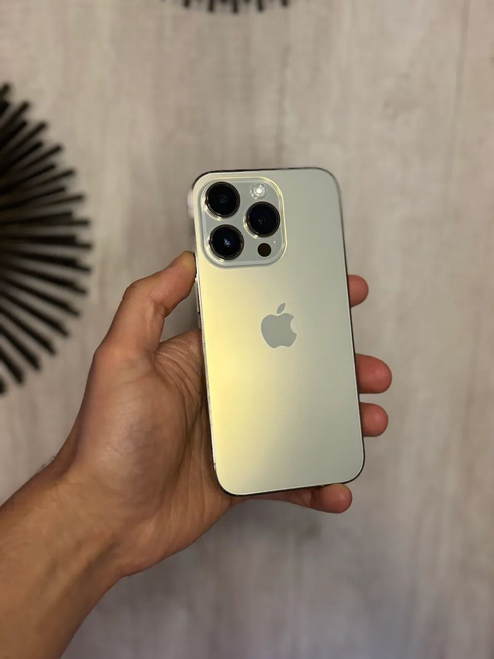 iPhone 14 Pro ゴールド　128GB 電池85% iPhone 14 Pro Gold 88% perfeito estado - Celulares e