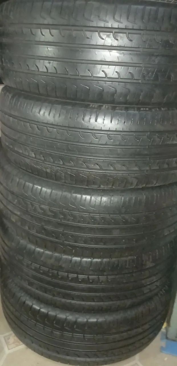 Pneu Goodyear 205/55 aro 17 Seminovo  - Foto 2