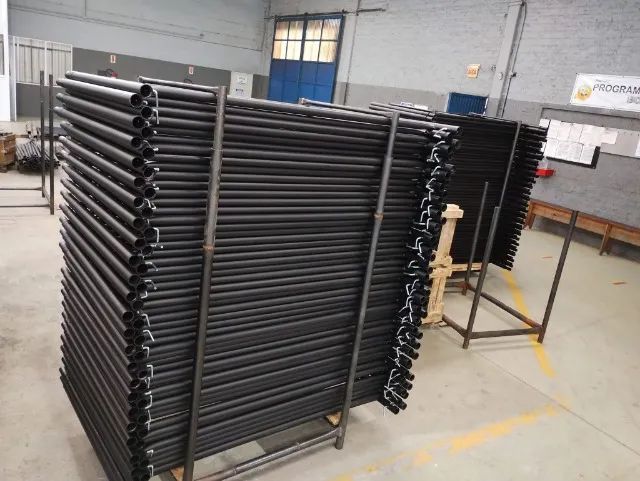 Tubular Scaffolding – Facade Scaffolding – Metal Props from 1.75 m to 6.0 m