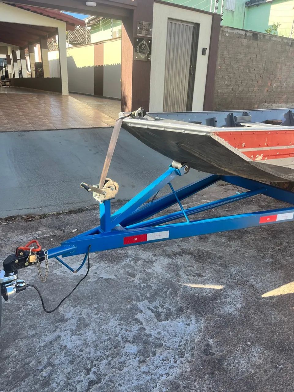 Kit - carretinha 2023 + canoa 5mt + motor 15hp suzuki - Foto 7