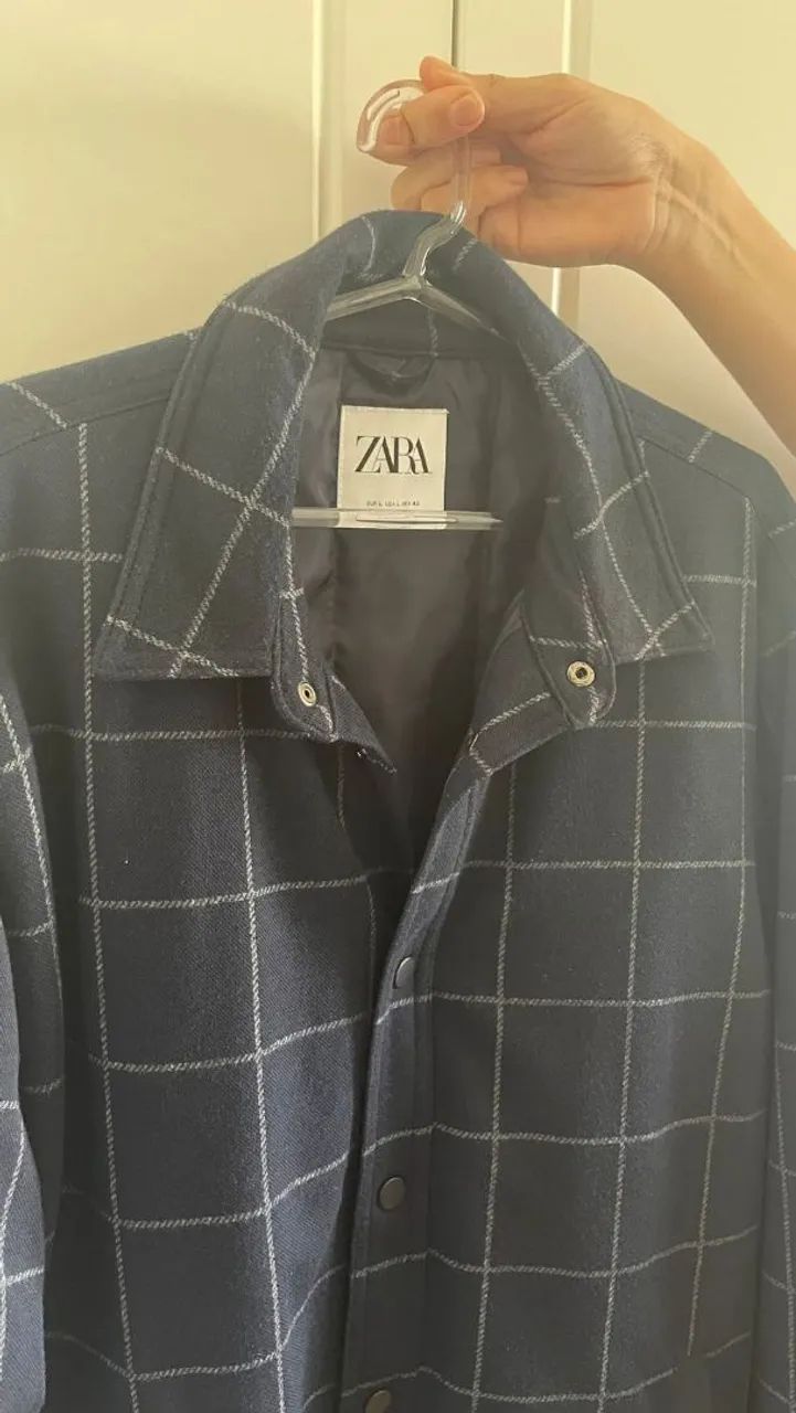 Casaco| Cor Azul Marinho | Marca Zara| Tamanho G - Foto 4