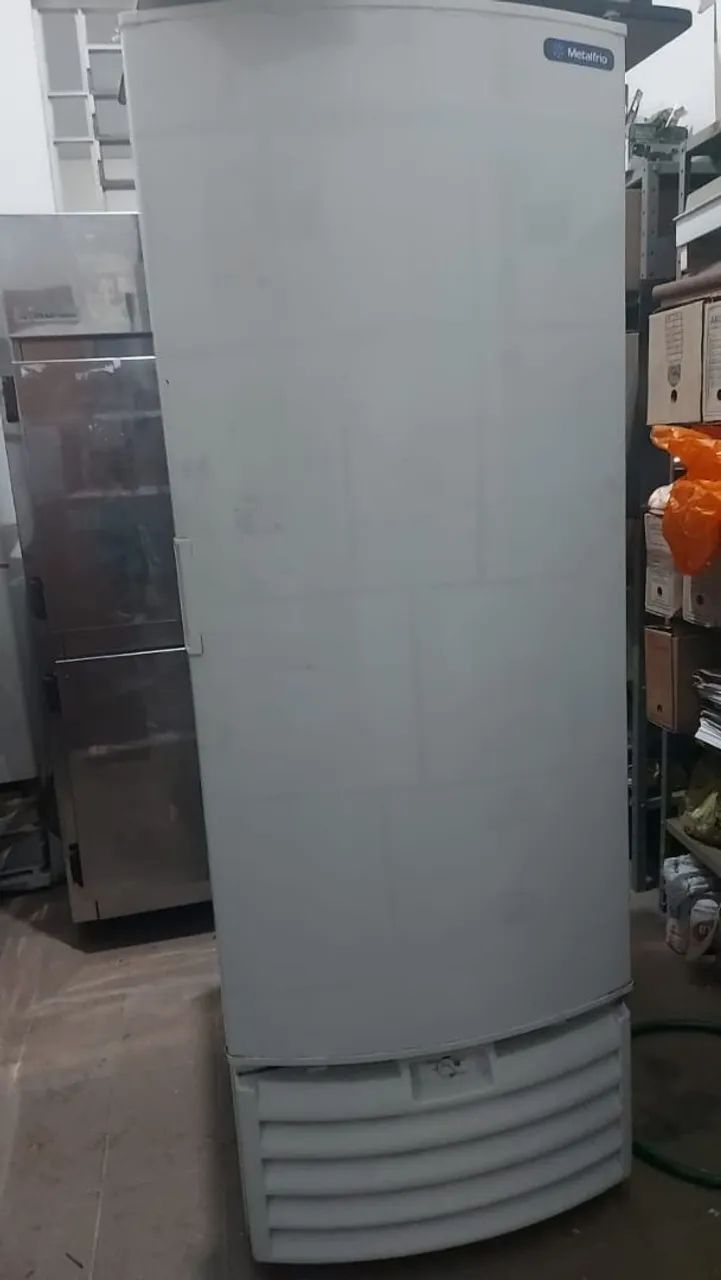 Freezer metalfrio TRIPLA ACAO comercial em ótimo estado - Foto 2