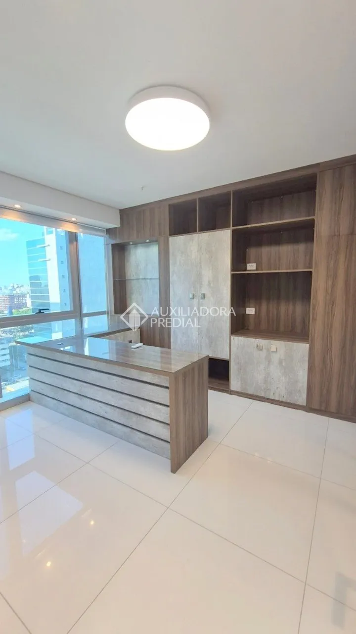 Sala Comercial semi mobiliada com garagem no TREND OFFice