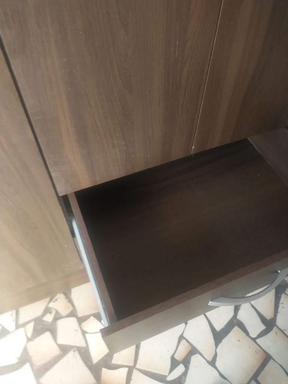 Guarda-Roupa Moderno e Espaçoso - Foto 4