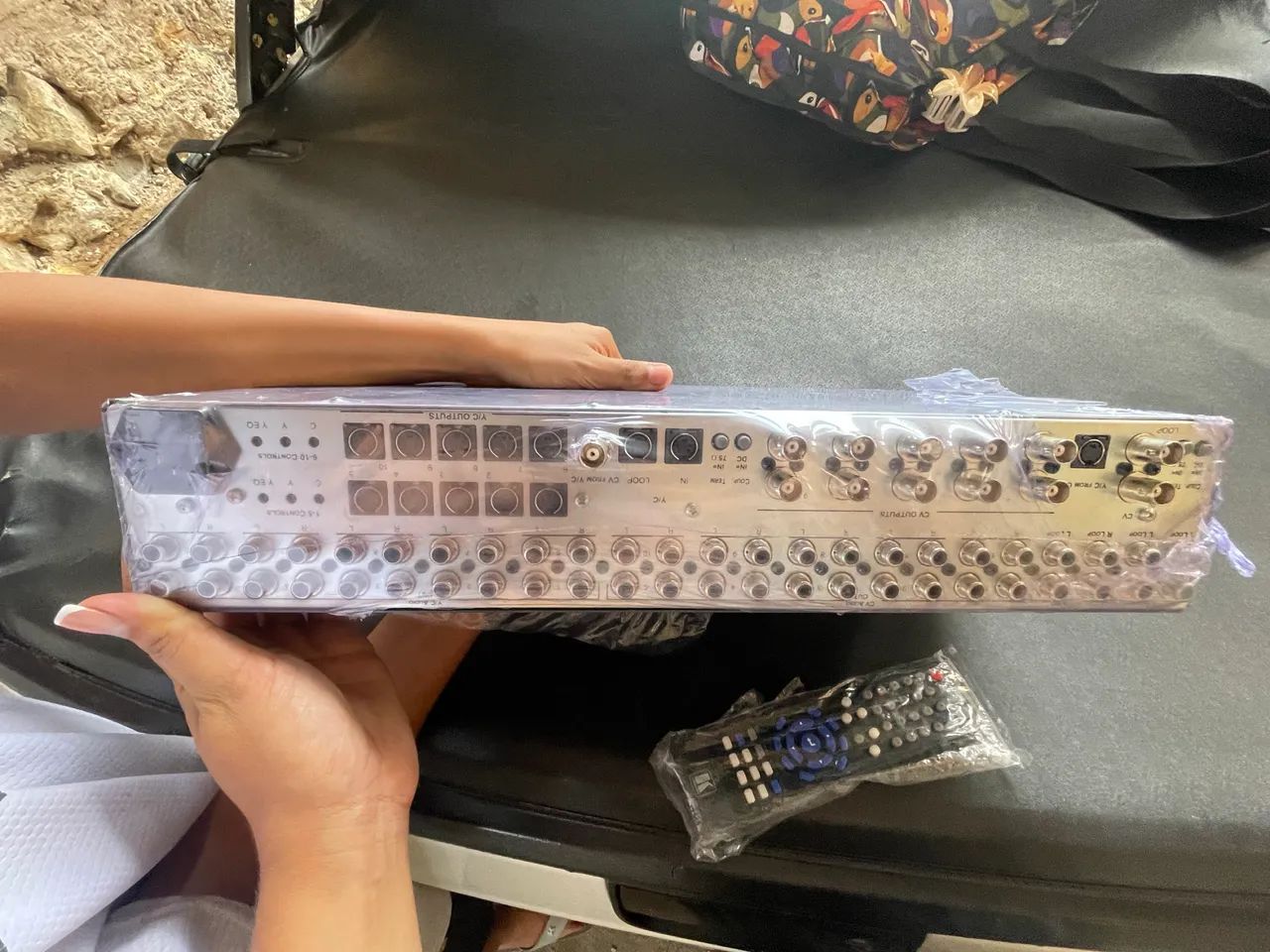 Amplificador de distribuição de sinal de vídeos  - Foto 2