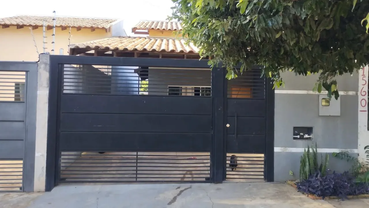 Casa à Venda Bairro Santo Amaro, Campo Grande/MS