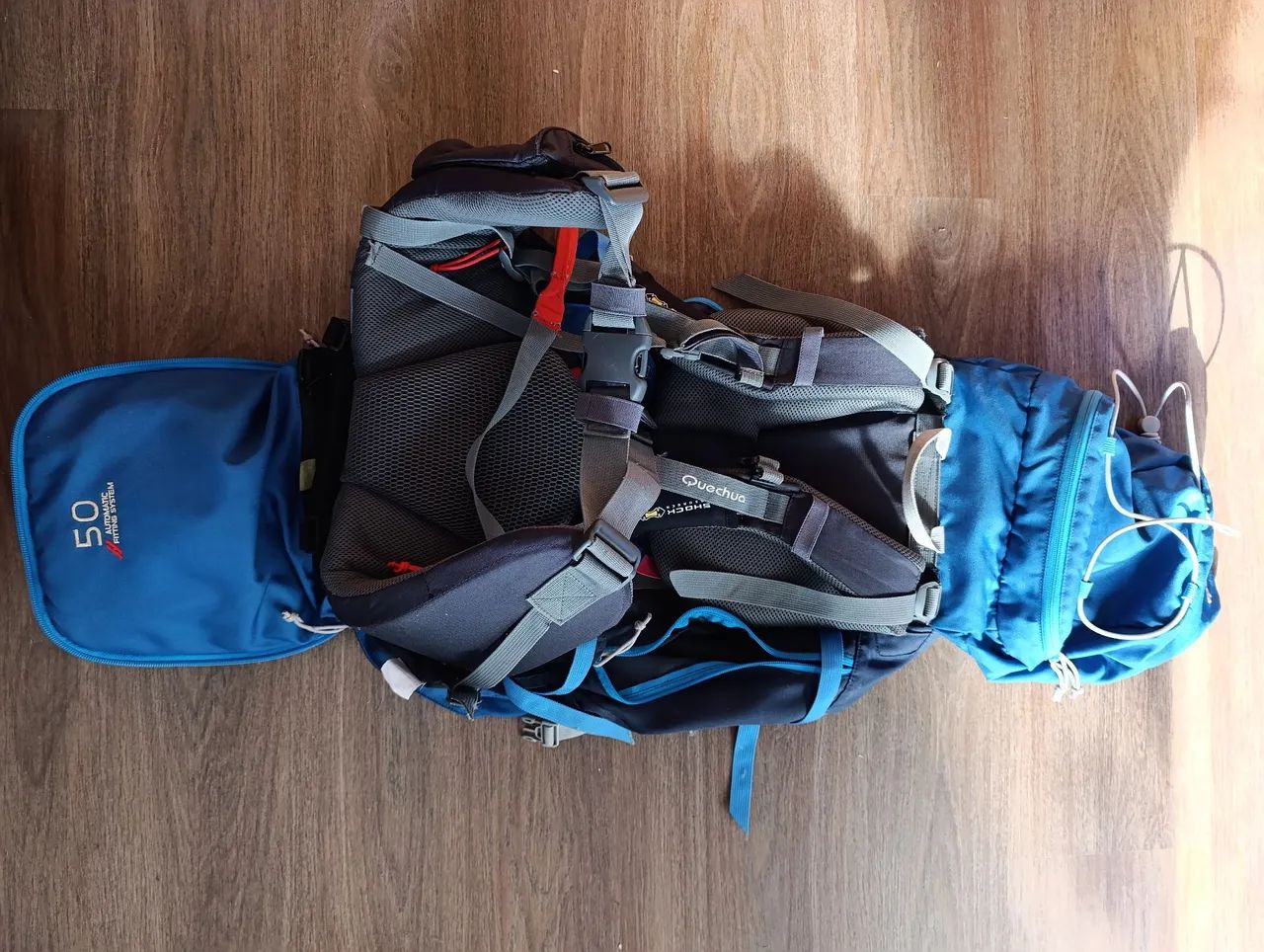 Mochila trilha Decathlon 50 litros  - Foto 6