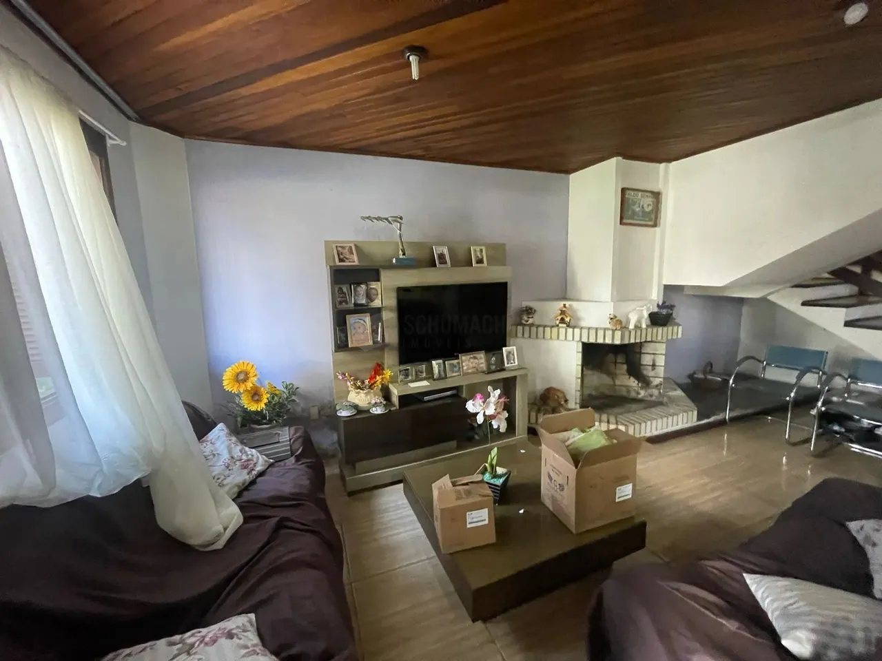 **Casa Residencial à Venda em Porto Alegre, Rio Grande do Sul**