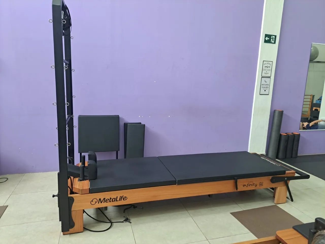 Reformer com Torre de Pilates à Venda - Equipamento Completo