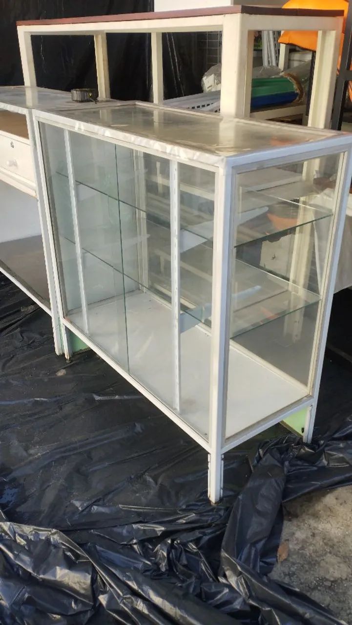 Balcão vitrine de vidro - Foto 2