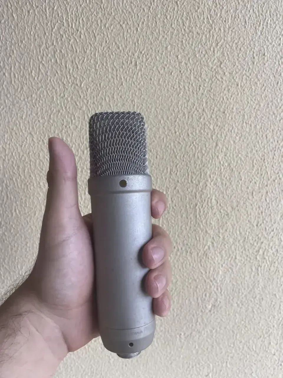 Microfone Condensador Rode Nt1 5 + Interface De Áudio RODE AI-1 - Foto 2