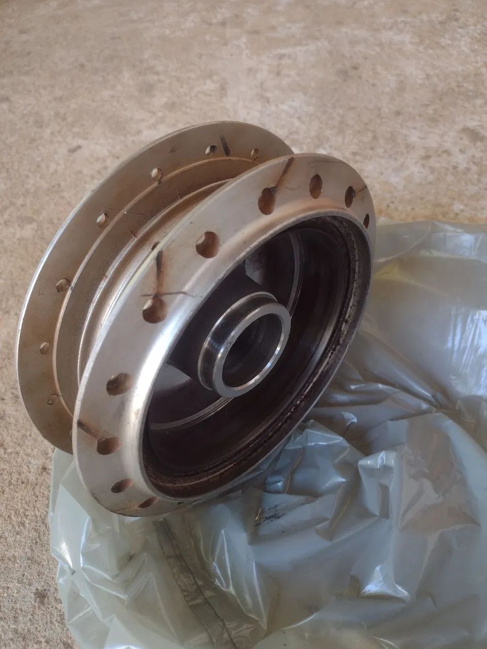 Vendo cubo traseiro - Foto 2