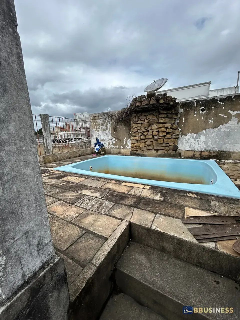 Casa à venda com 5 quartos (sendo 2 suítes) - Centro, Campos dos Goytacazes, RJ - Foto 3