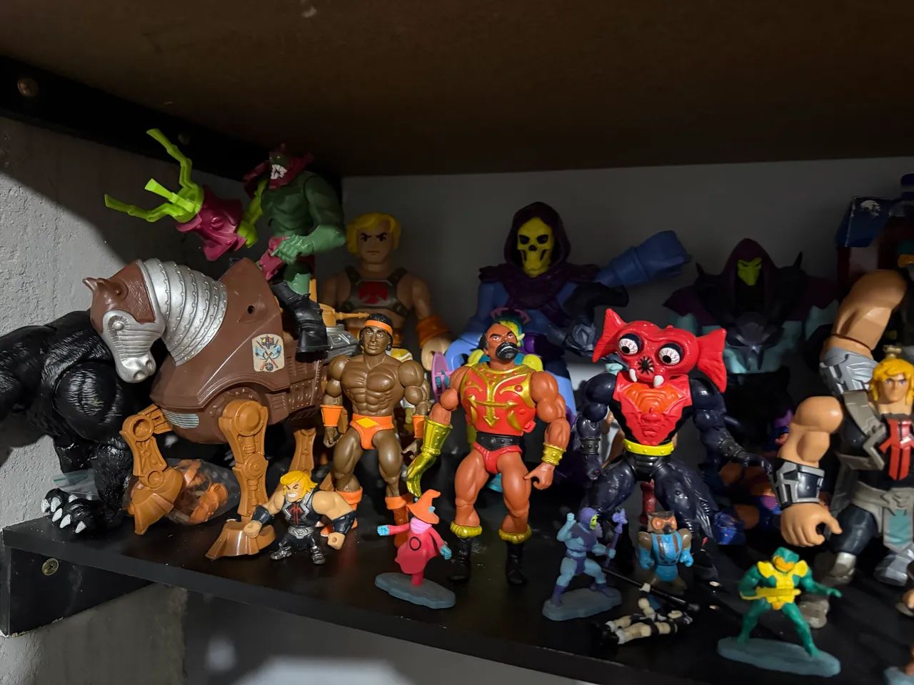 Lote bonecos he man antigos e novos