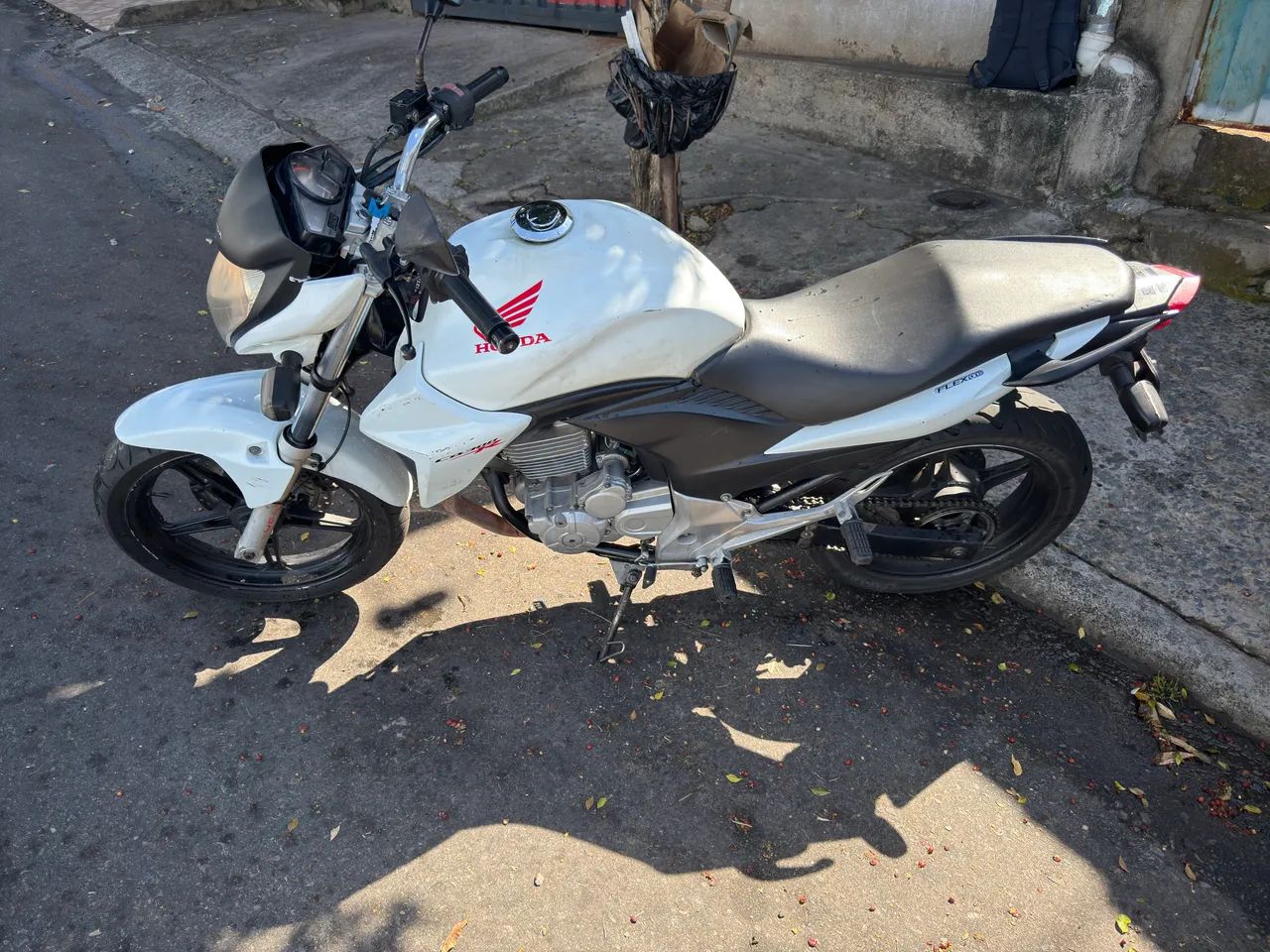 CB300R 2014/15 - Foto 5