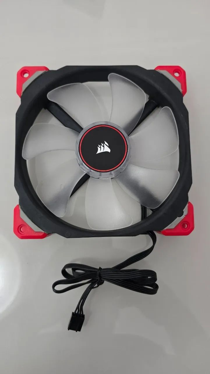 ventoinha / fan Corsair 140mm