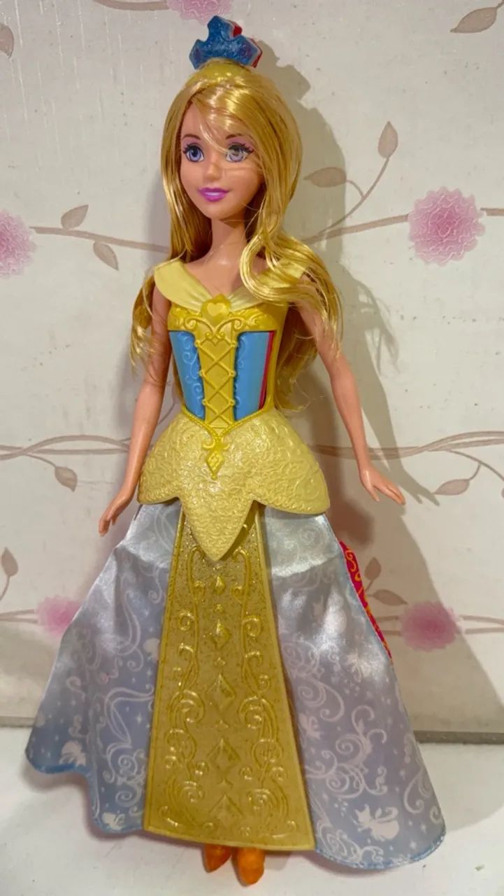 Barbie- boneca bela adormecida 