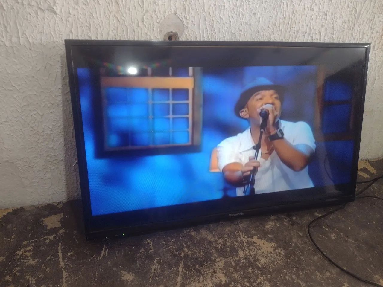 Vendo TV Panasonic 32 polegadas LED - Foto 5