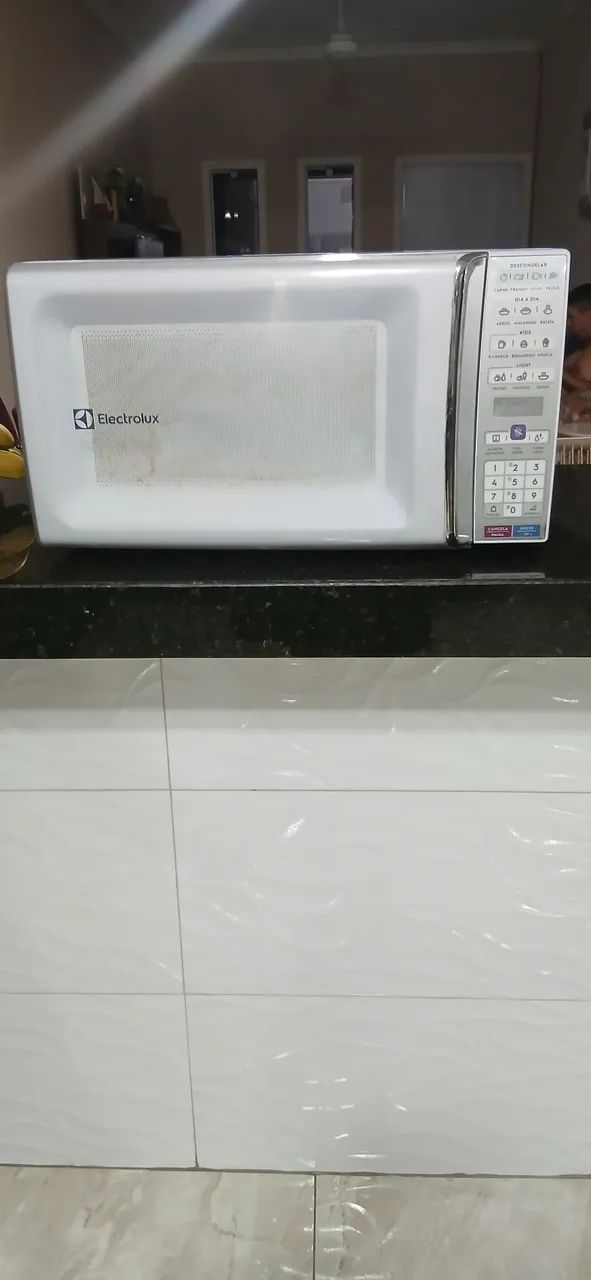 Micro-ondas Electrolux 31 litros  - Foto 2