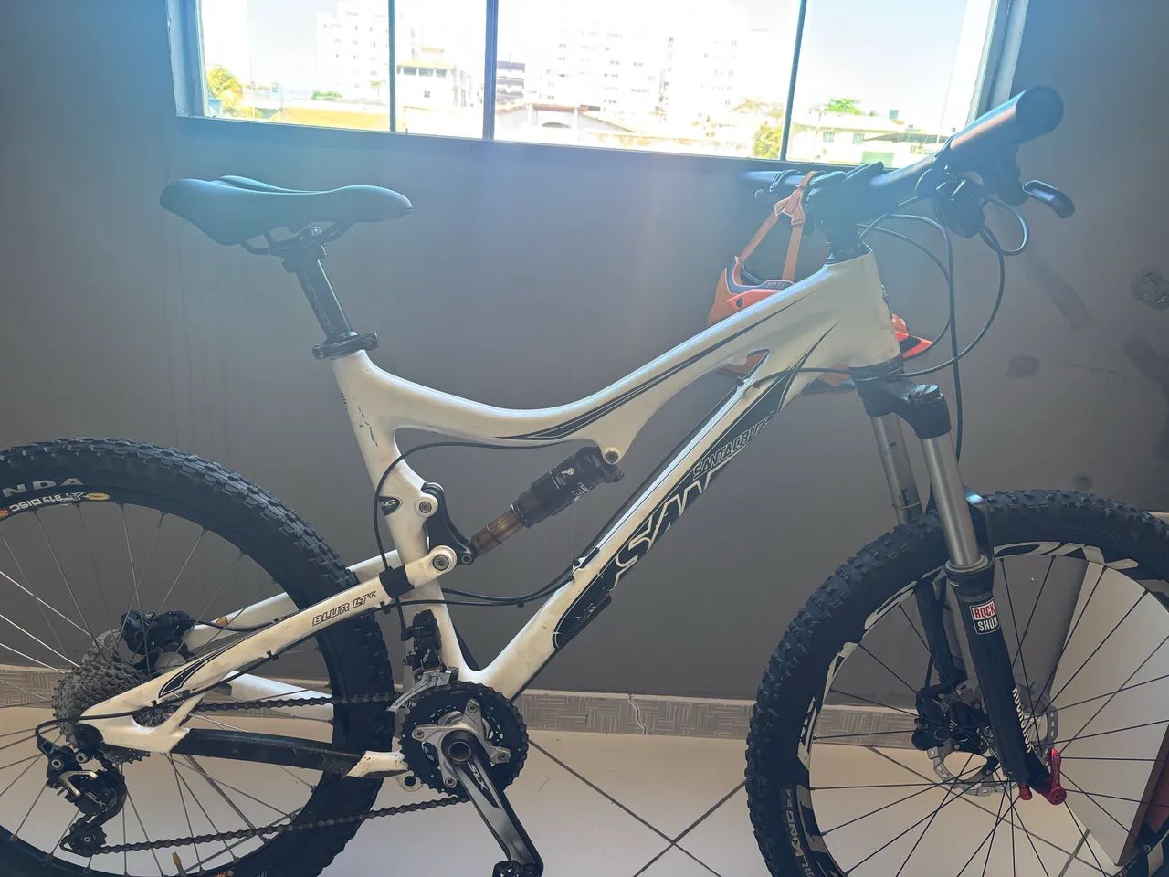 Bicicleta Santa Cruz Blur aro 26 - Foto 2