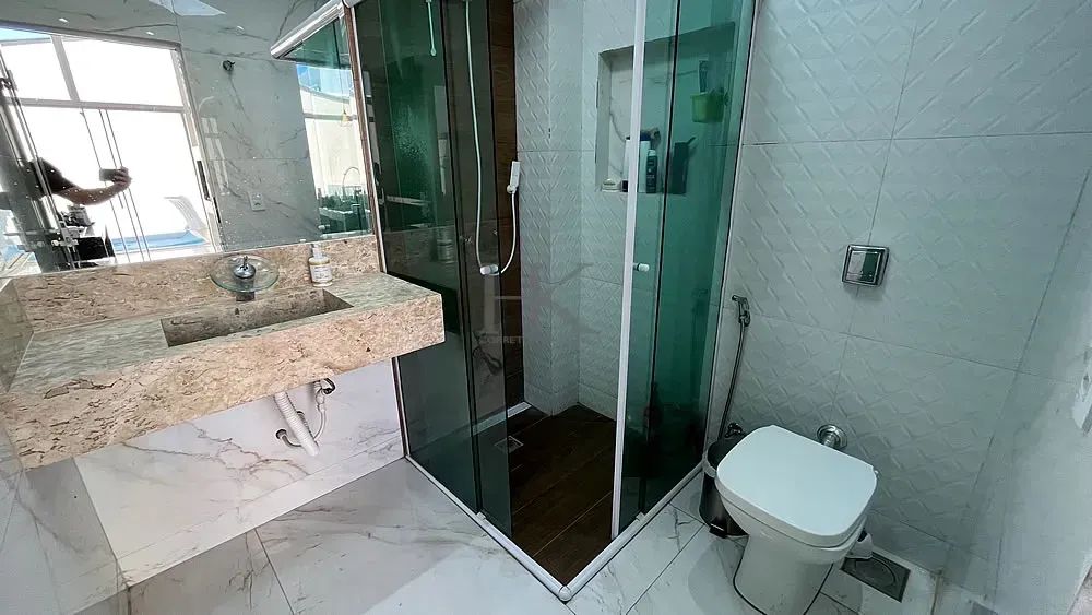 4 quartos, sendo 2 suítes. Espaço gourmet com piscina aquecida. - Foto 4