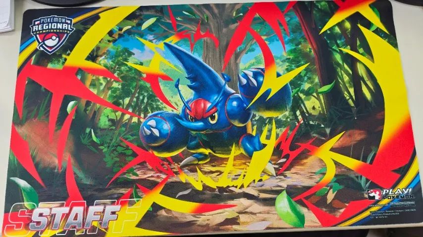 Playmat Mega Heracross Staff