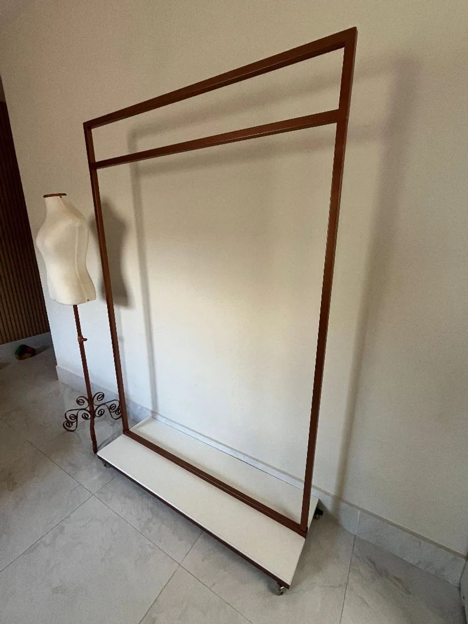Cabides para Lojas e manequim  - Foto 3
