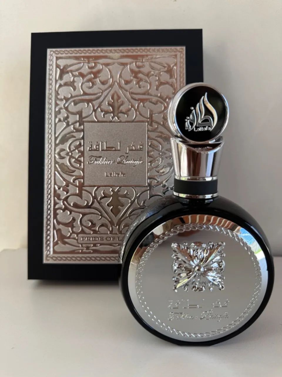 Perfume importado Fakhar Lattafa 