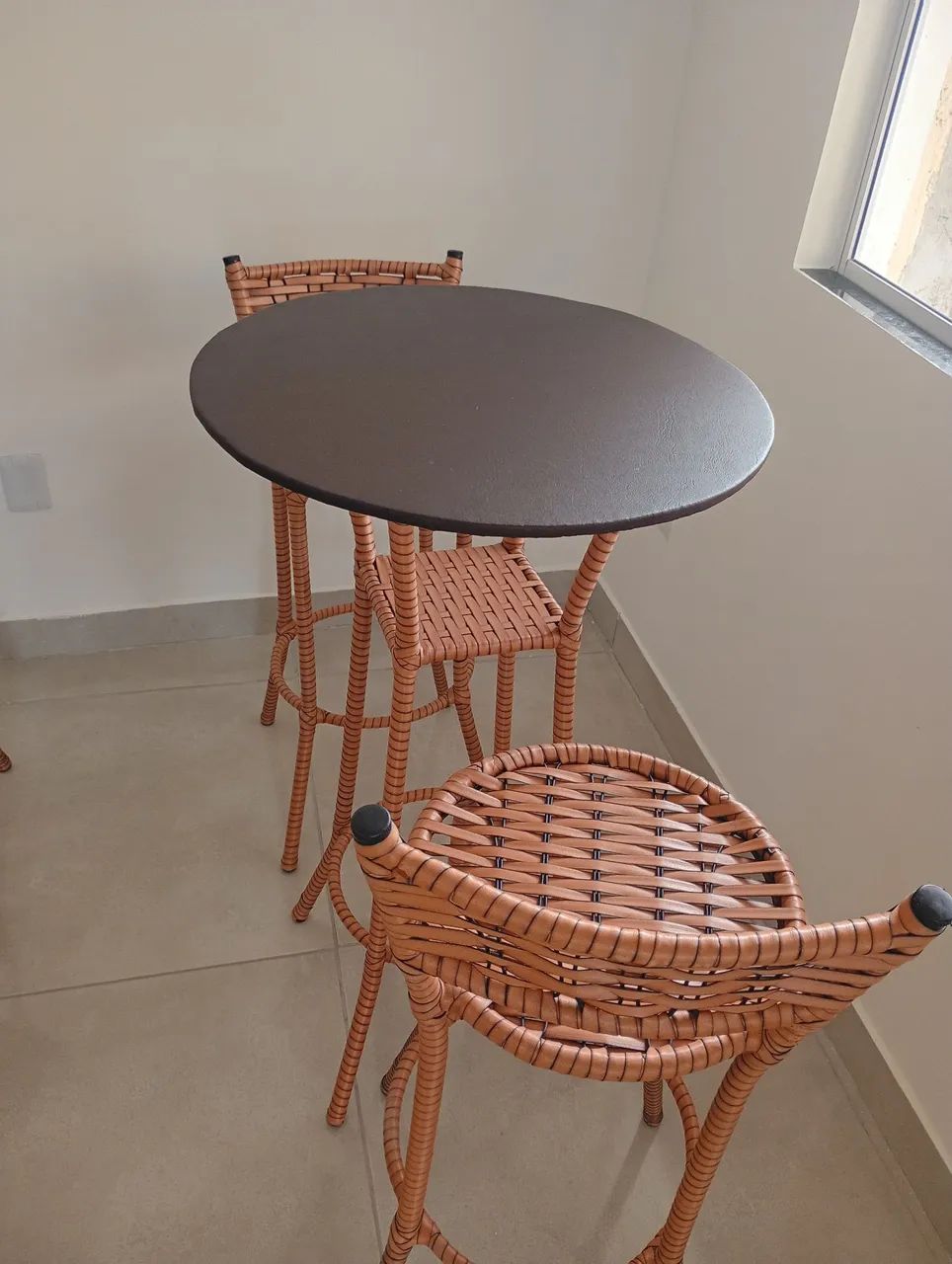 Mesa Bistrô com 4 cadeiras  - Foto 4